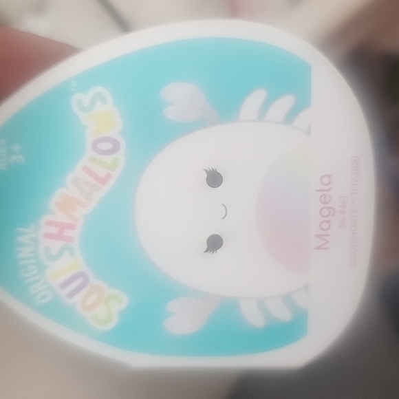 MAGELA 🦀 White Rainbow Crab Original Squishmallow ☆》NWT《☆ - Picture 8 of 8